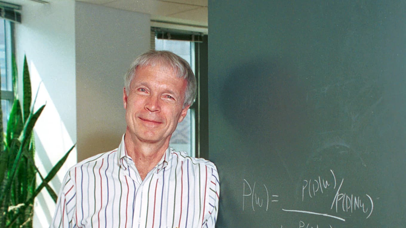 John Hopfield, prix Nobel de physique 2024 (photo prise en 1999) John Hopfield, prix Nobel de physique 2024 (photo prise en 1999)