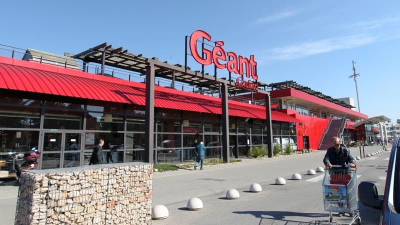 Les enseignes du groupe Géant Casino, 85 hypermarchés, et Casino Supermarchés, 337 magasins.