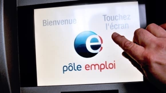 François Hollande fait du recul du chômage la condition sine qua non d'une candidature en 2017. François Hollande fait du recul du chômage la condition sine qua non d'une candidature en 2017.