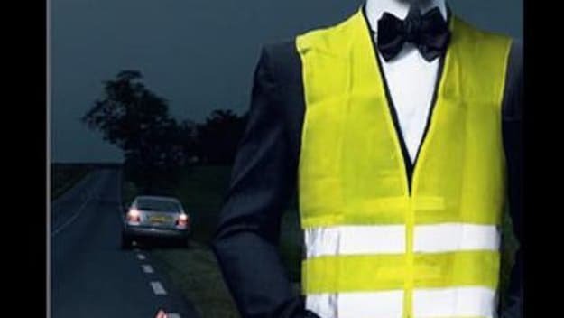 La campagne de publicité pour le port du gilet jaune en 2008.