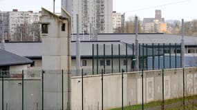 15 avril 2013 : vue d'ensemble de la prison de Lille-Sequedin