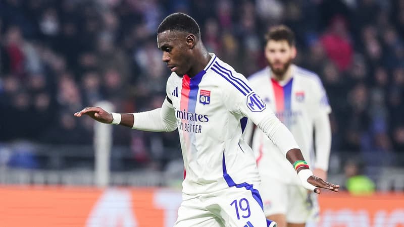 OL: "On ne va pas à Old Trafford pour faire des photos", annonce Niakhaté avant le quart contre Manchester United