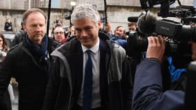 Laurent Wauquiez installe une brigade de contrôle sur les chantiers