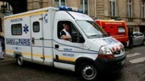 Une ambulance du Samu le 28 mai 2016 à Paris
