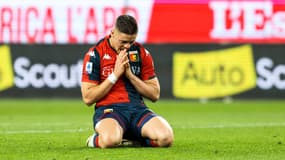 Vitinha avec le Genoa en avril 2024