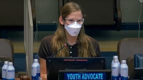Violet Affleck, fille de Ben Affleck et Jennifer Garner à la tribune de l'Onu, le 23 septembre 2025.