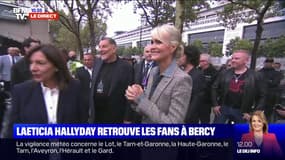 Laeticia Hallyday retrouve les fans de Johnny à Bercy