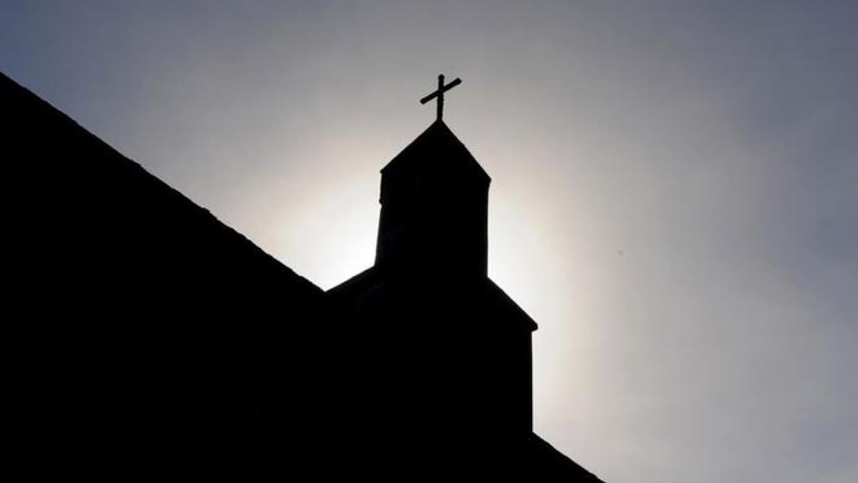 14 PERSONNES DEMANDENT RÉPARATION À L'ÉGLISE DE FRANCE POUR LES AGRESSIONS SEXUELLES D'UN PRÊTRE POLONAIS