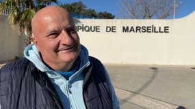 Grand habitué de la Commanderie, le supporter de l'OM "Titi, c'est le boss", a lancé une opération pour offrir des jouets aux enfants malades