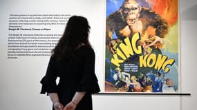 La collection d'affiches de cinéma de Dwight Cleveland, exposée à Londres, avant d'être vendue aux enchères.