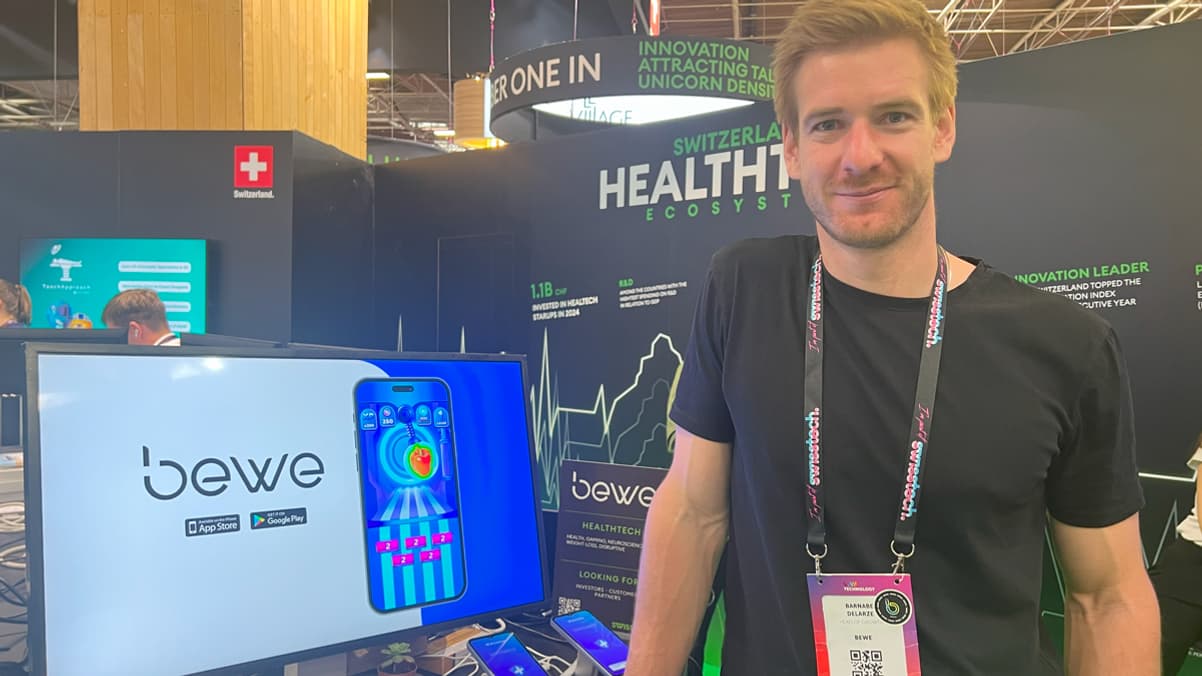 Barnabé Delarze sur le stand de Bewe à Vivatech