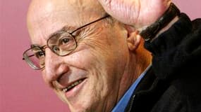 Le réalisateur grec Theo Angelopoulos, qui avait reçu la Palme d'or au Festival de Cannes de 1998 pour son film "L'Eternité et un jour", est mort à l'hôpital mardi à l'âge de 77 ans quelques heures après avoir été renversé par un motard. /Photo d'archives