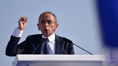 Eric Zemmour lors de son meeting du Trocadéro à Paris le 27 mars 2022