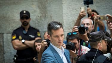 L'ancien joueur de handball et époux de la Princesse Cristina d'Espagne, Inaki Urdangarin, quitte le tribunal de Palma de Majorque, le 13 juin 2018 aux Baléares