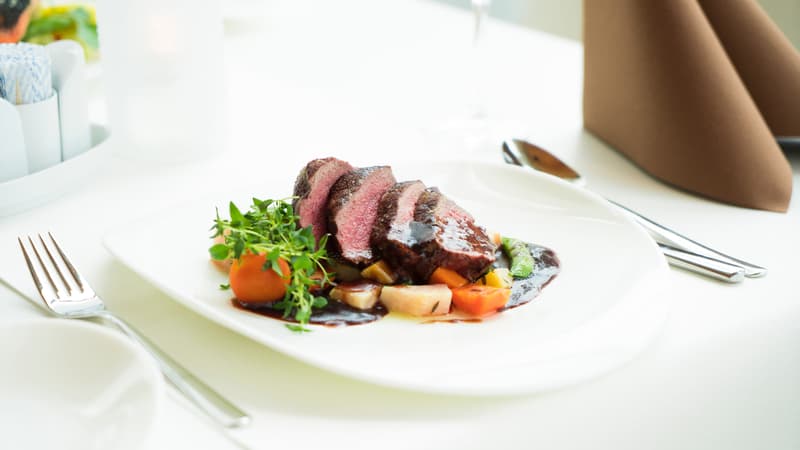 Les Parisiens consacrent 13,7% de leur budget aux restaurant contre 9,8% pour l'ensemble des Français.