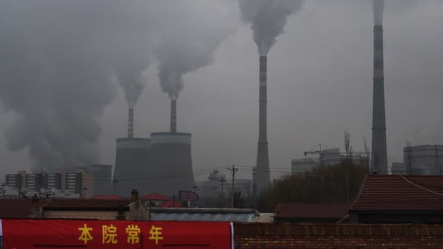 Quinze mineurs ont été tués et neuf autres blessés en Chine lors d'un coup de grisou dans une mine de charbon de la province du Shanxi (nord), lundi 18 novembre.