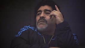 Pour Diego Maradona, il faut voir "la main de Dieu" dans l'élection, mercredi, du cardinal-archevêque de Buenos Aires, Mgr Jorge Mario Bergoglio, au trône de saint Pierre. /Photo prise le 14 juin 2012/REUTERS/Marcos Brindicci