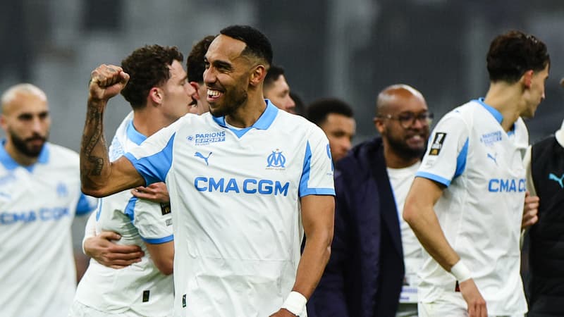 "J'aime beaucoup ton nouveau rôle de consultant": l'échange sympa entre Aubameyang et Umtiti dans l'After