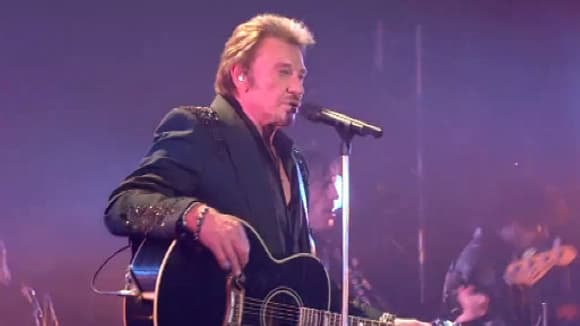Johnny Hallyday a donné un concert privé au Théâtre de Paris le 15 juin Johnny Hallyday a donné un concert privé au Théâtre de Paris le 15 juin