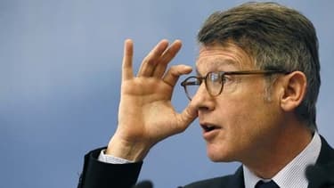 cent Peillon, ministre de l'Education nationale.