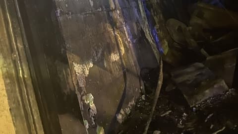 Un commerce qui jouxte le nouveau commissariat de Nîmes, dans le quartier de Pissevin, a été touché par un incendie dans la nuit du 20 au 21 août 2024.