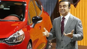 Carlos Ghosn, le PDG de Renault, estime que la marque au losange pourrait disparaître "sous sa forme actuelle". Selon lui, le constructeur doit améliorer sa compétitivité pour faire face à un marché automobile en berne. /Photo prise le 27 septembre 2012/R