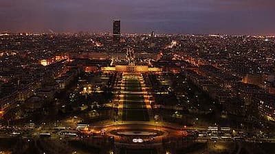 "Earth Hour" : un Paris by night très particulier...
