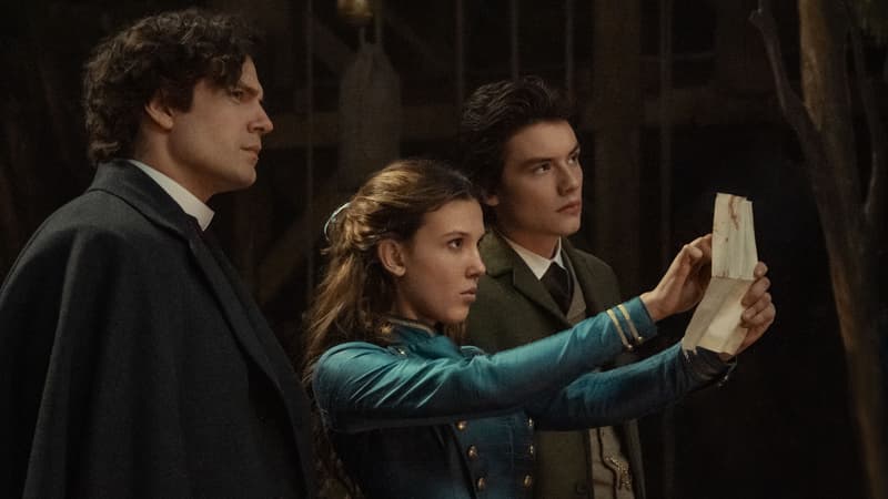 Henry Cavill, Millie Bobby Brown et Louis Partridge dans "Enola Holmes 2"