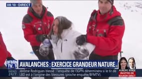 Avalanches: notre reporter s'est laissée ensevelir pour un exercice de sauvetage 
