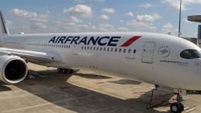 Air France réduit de 50% ses capacités de vols vers l'Italie, premier foyer européen de l'épidémie, mais l'annonce de la mise en quarantaine de toute la péninsule pourrait encore faire évoluer cette situation.