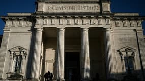 Un palais de justice - Image d'illustration 