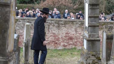 Le grand rabbi de Strasbourg à Quatzenheim.