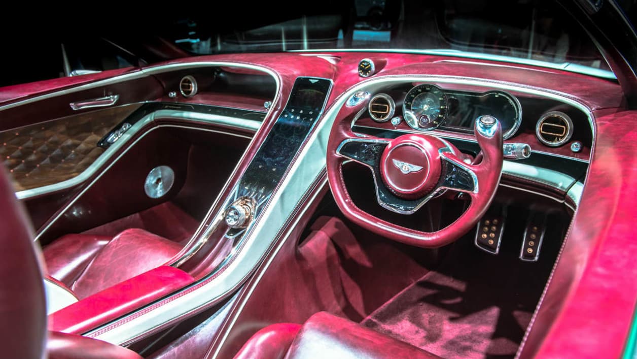 L'intérieur particulièrement luxueux de ce concept EXP 12 L'intérieur particulièrement luxueux de ce concept EXP 12