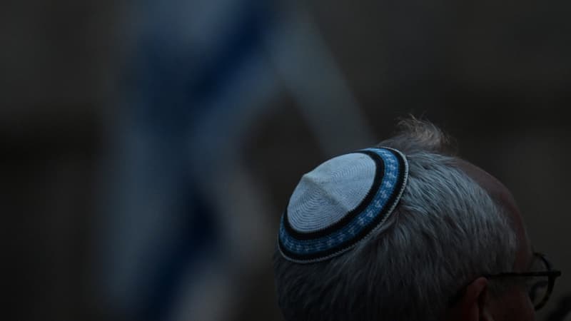 Un homme portant une kippa à la synagogue Ohel Jakob à Munich (Allemagne) le 12 octobre 2023 (photo d'illustration)