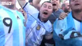 Football / Les supporters argentins investissent Copacabana - 14/06
