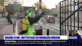 Coronavirus: des opérations de désinfection du mobilier urbain lancées à Lyon