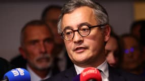 Gérald Darmanin, le ministre de la Justice lors d'un micro tendu au Centre pénitentiaire des Baumettes à Marseille (France), le 20 novembre 2025.