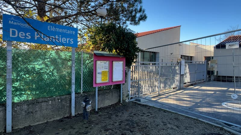 La façade de l'école des Plantiers, à Manosque.
