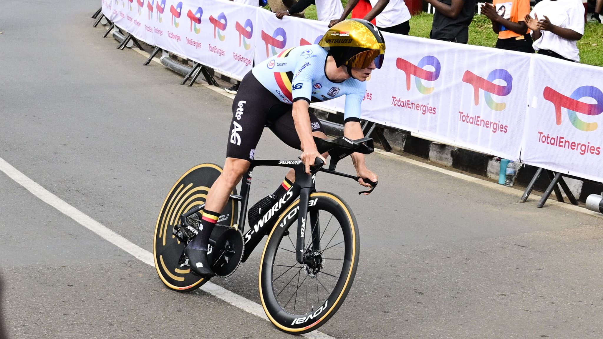 DIRECT. CHAMPIONNATS D'EUROPE DE CYCLISME: SUIVEZ EN LIVE LES CONTRE-LA-MONTRE FEMMES ET HOMMES (AVEC REMCO EVENEPOEL)