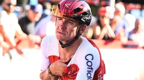 Bryan Coquard après sa chute lors de la 4e étape du Tour d'Espagne, le 29 août 2023
