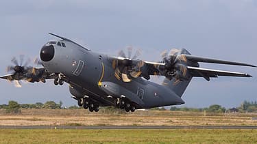 L'A400m a connu plusieurs années de retard de livraisons.