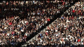 Des spectateurs au soleil lors des championnats du monde d'athlétisme, à Londres, le 5 août 2017. (photo d'illustration)