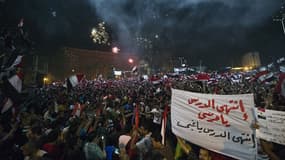 La destitution de Mohamed Morsi a suscité une nuit de liesse et de violences en Egypte.