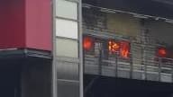 Incendie dans un entrepôt de tissus à Pantin - Témoins BFMTV