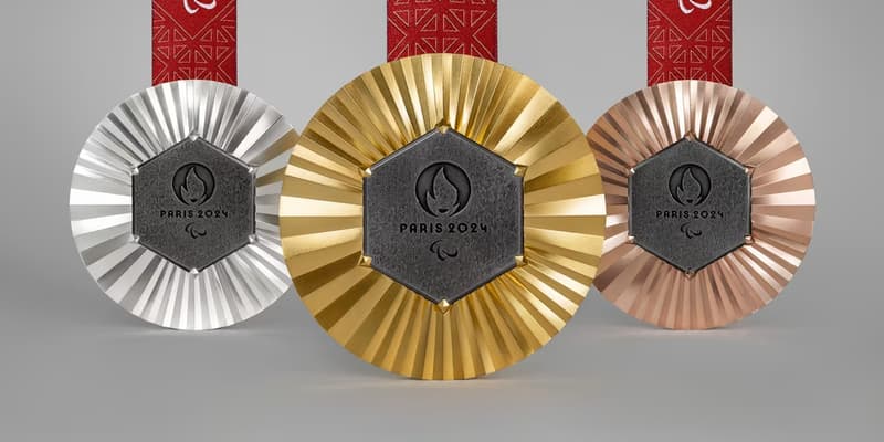 Les médailles des Jeux paralympiques de Paris 2024.