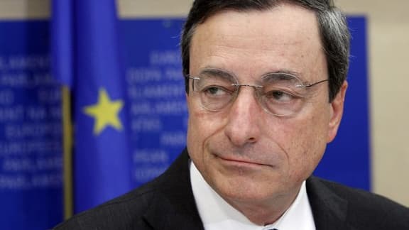 Le salaire de Mario Draghi est passé de 374.124 euros en 2012 à 378.240 euros en 2013.