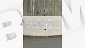 Un tag menaçant les policiers découvert dans le 8e arrondissement de Lyon.