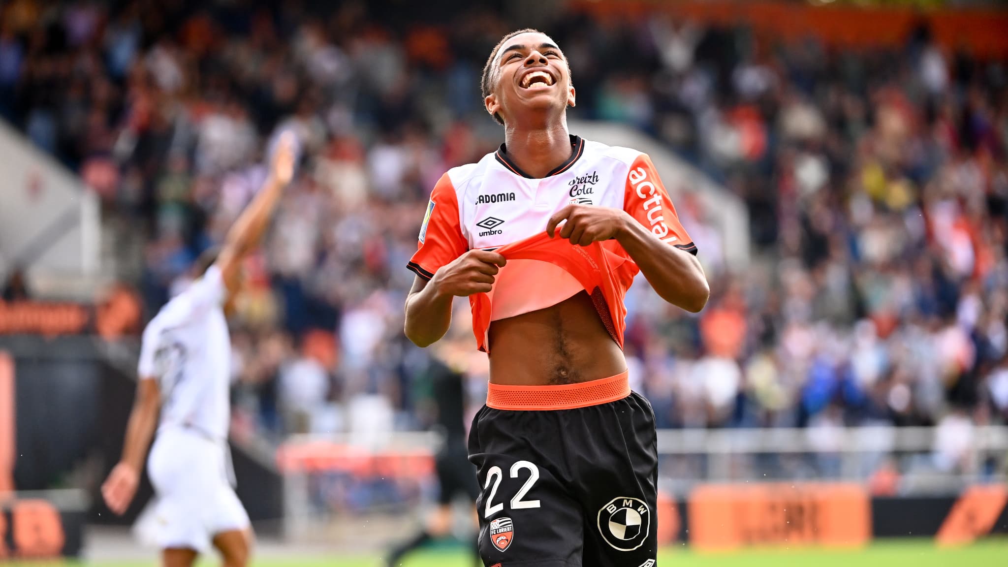 Eli Junior Kroupi avec Lorient, le 27 août 2023 Eli Junior Kroupi avec Lorient, le 27 août 2023