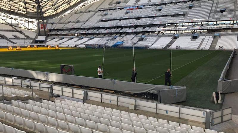 Des filets au Vélodrome pour OM-PSG Des filets au Vélodrome pour OM-PSG