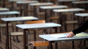 Préparation des sujets pour le bac de philosophie dans un lycée parisien (Photo d'illustration)